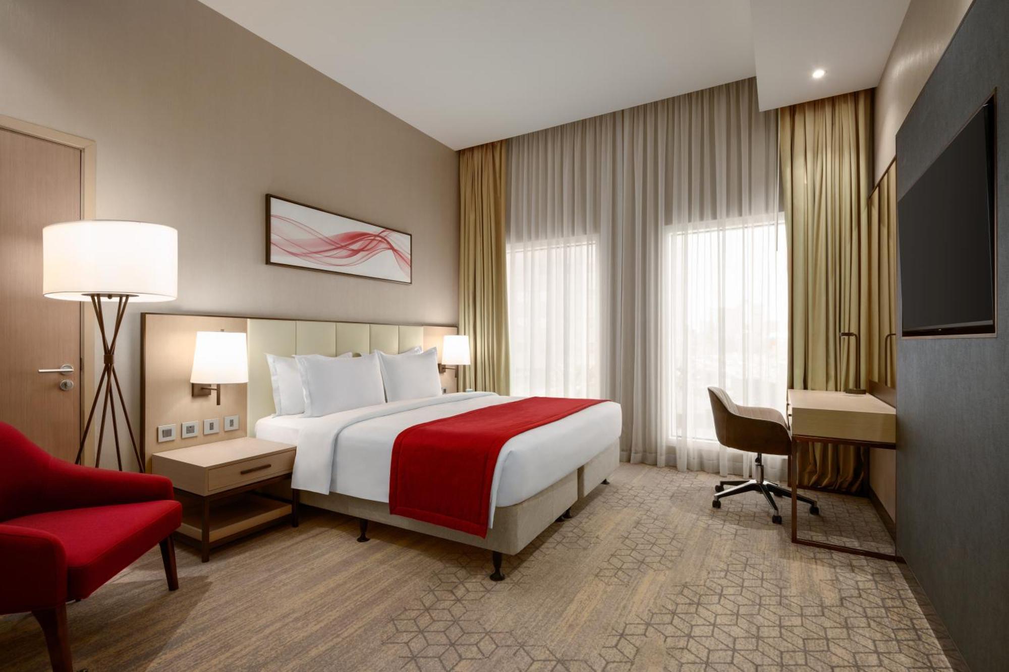 Ramada By Wyndham Riyadh King Fahd Road Exterior photo