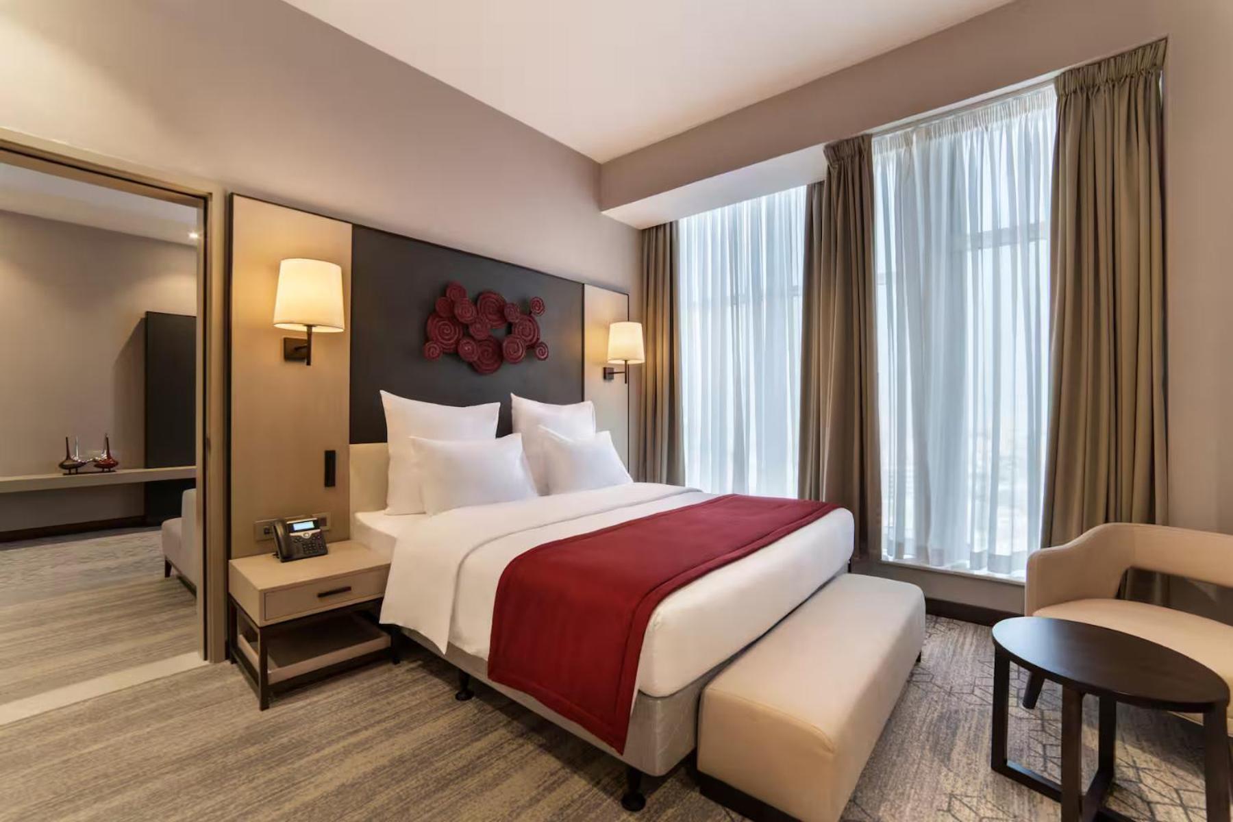 Ramada By Wyndham Riyadh King Fahd Road Exterior photo